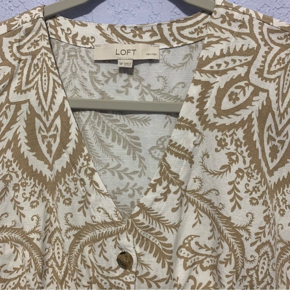 Loft Women’s Petite Floral V-Neck Button Cap Sleeve Linen Blend Flare Dress - Picture 3 of 7